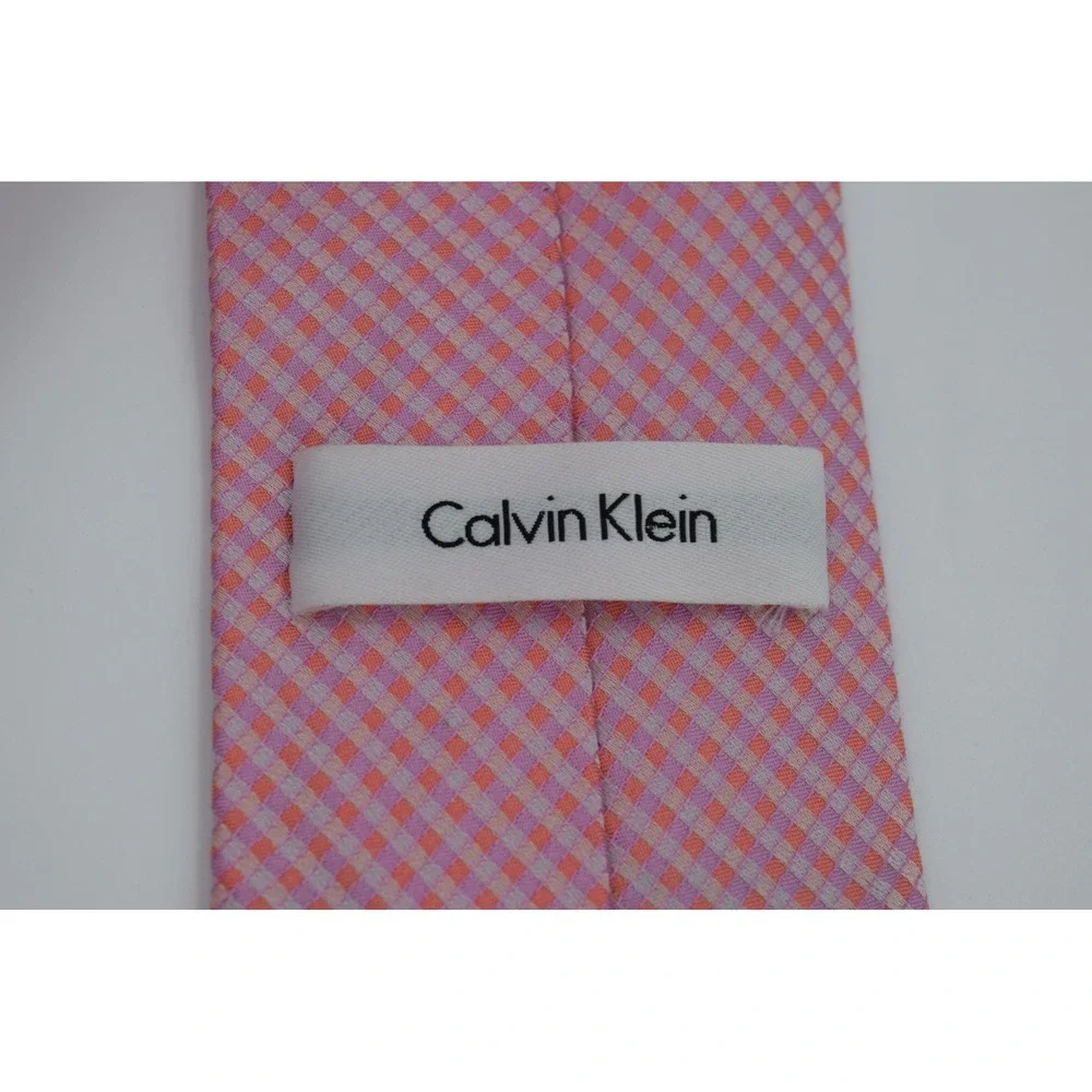 Calvin Klein Men's Silk Necktie‎ Pink Checkered Business Formal Dress